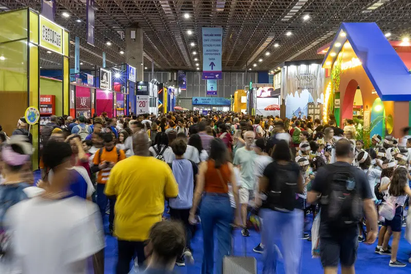 Movimentação Bienal do Livro