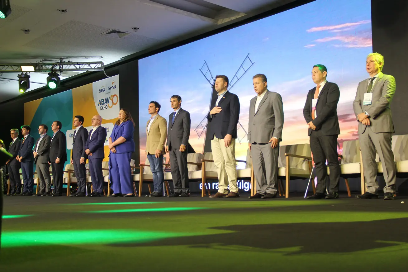 Autoridades de todos os poderes, federal, estadual e municipal participaram da abertura (Foto: DT)