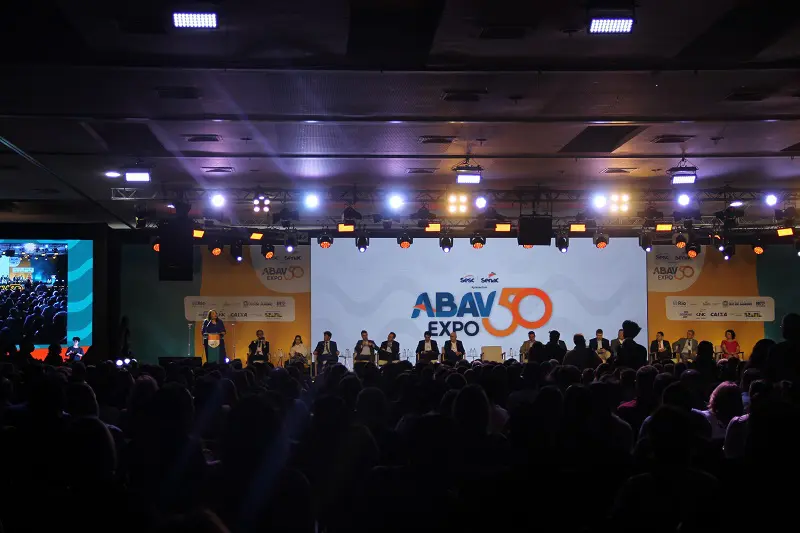 A solenidade de abertura contou com cerca duas mil pessoas
