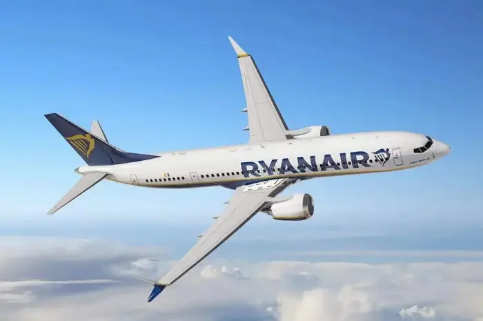 governo_italiano_investiga_ryanair Governo italiano investiga Ryanair: avião da Ryanair voando