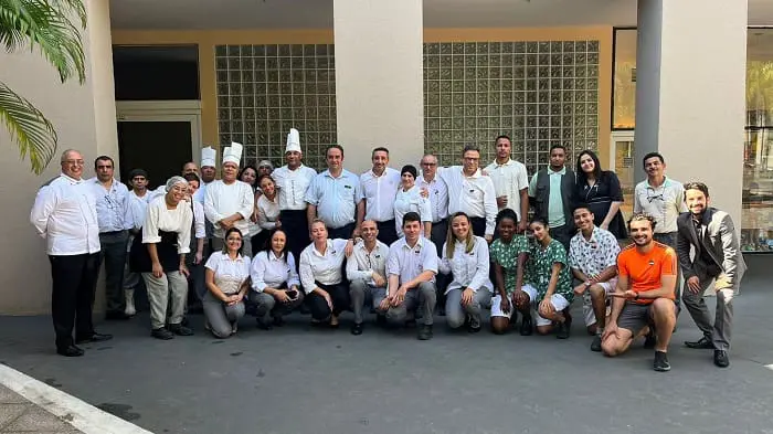 Gerente Geral do Vila Galé Eco Resort: Equipe do Vila Galé Eco Resort de Angra se despede do gerente geral, Alexandre Magno