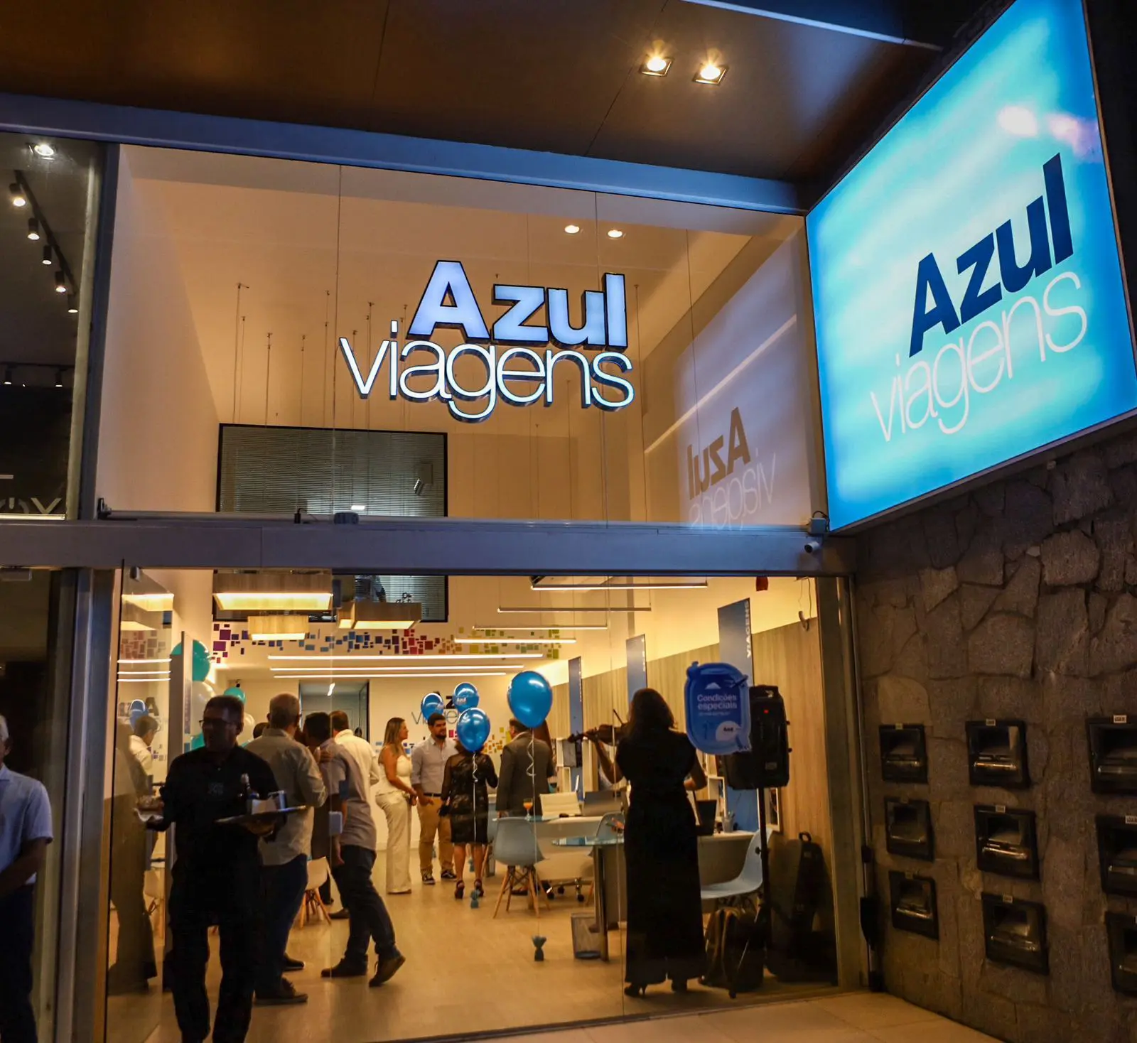 Azul Viagens