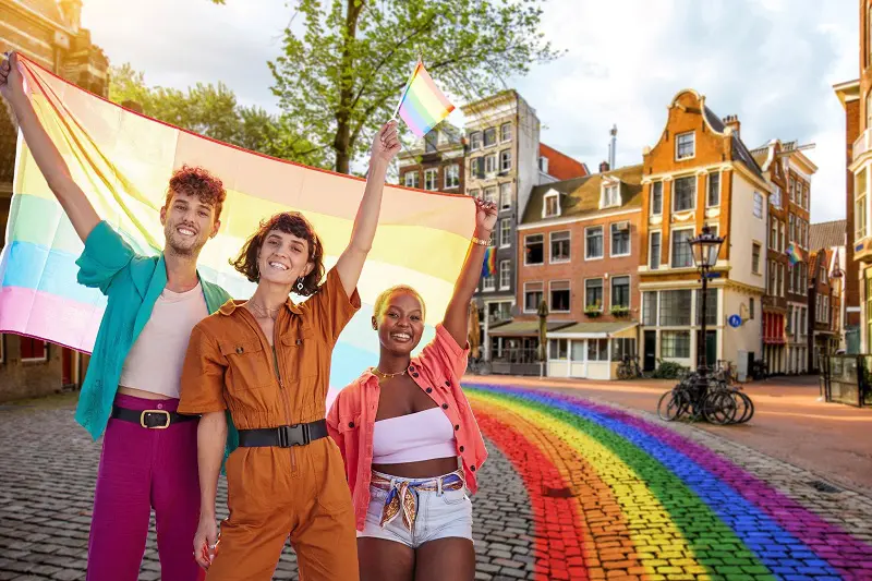 KLM