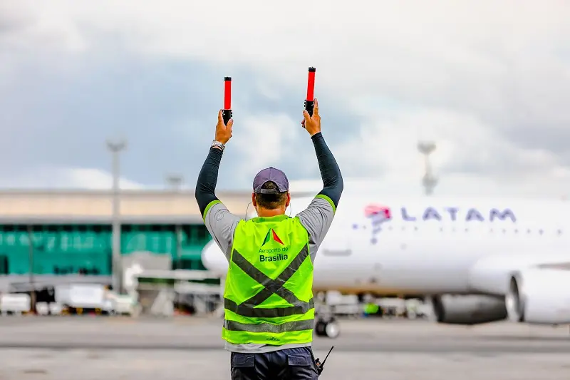 Latam informa que ainda neste ano, vai inaugurar as rotas Belo Horizonte-Santiago e Florianópolis-Santiago, além de começar a conectar o Brasil com Aruba, Havana e Atlanta (todos via Lima).