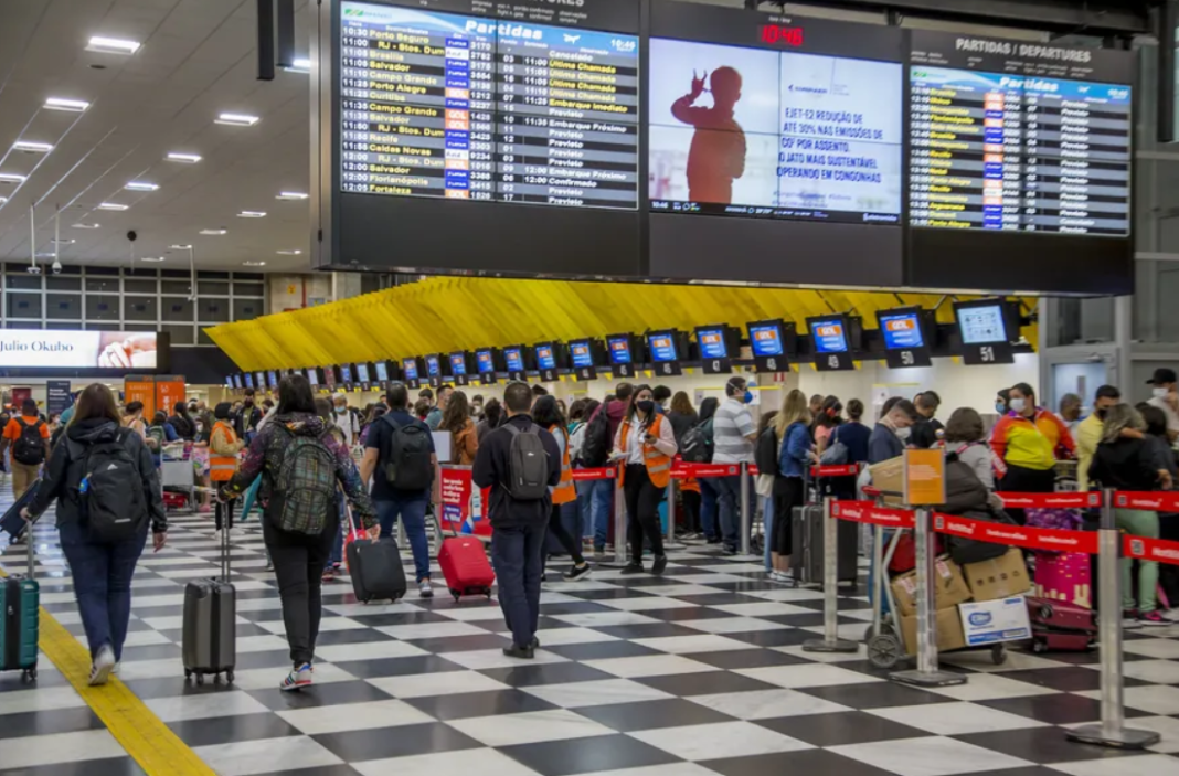 Aeroporto de Congonhas - Edilson Dantas Operadora espanhola assume 11 novos aeroportos do Brasil e traça metas