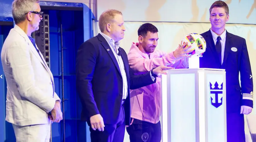 Messi na inauguração do Icon of The Seas Messi na inauguração do Icon of The Seas