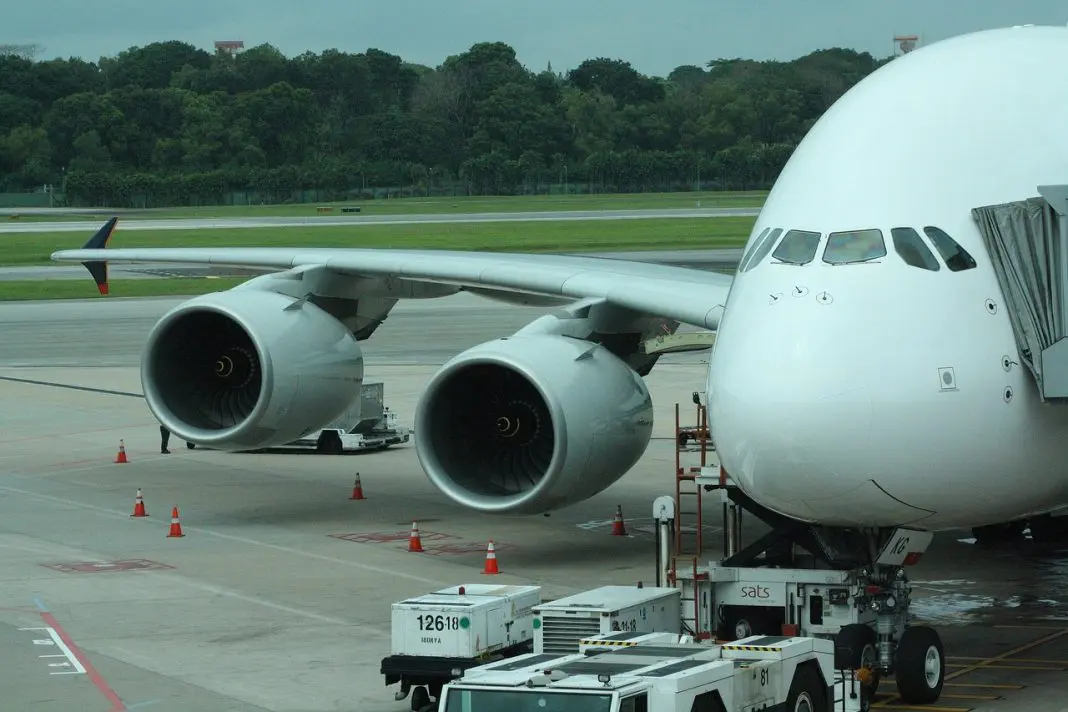 Reclamações sobre empresas aéreas diminuíram em 2023; veja dados