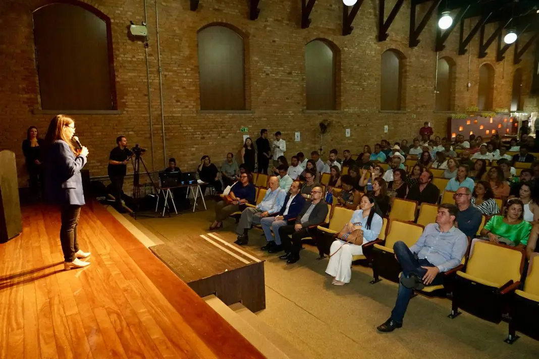 Programa Valoriza SP capacita 200 profissionais do turismo Setur-Sp Celso Silva CrediturSP