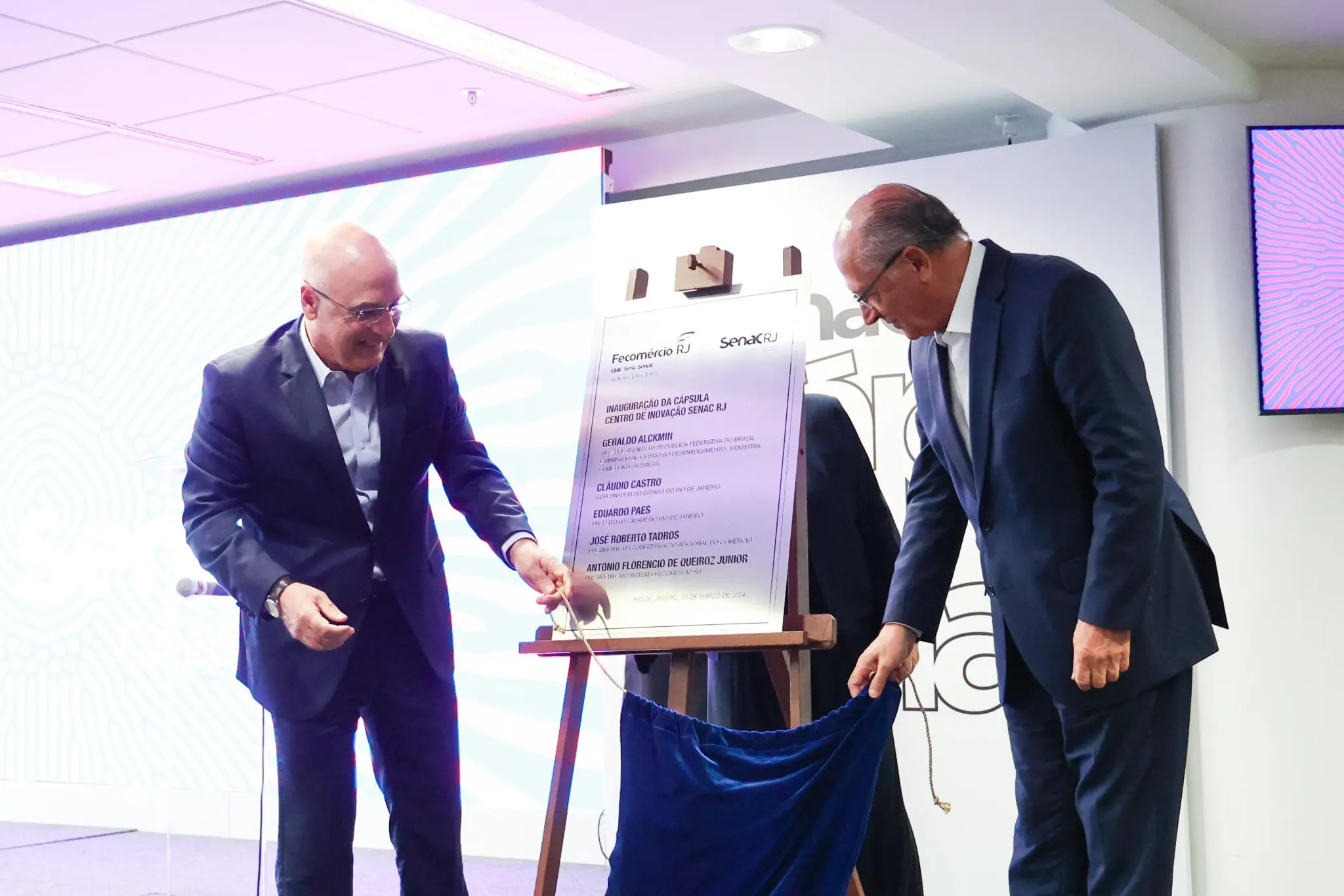 Geraldo Alckmin e o presidente do Sistema Fecomércio RJ, Antonio Florencio de Queiroz Junior na inauguração do Centro de Inovação do Senac RJ (Foto erbs jr.)