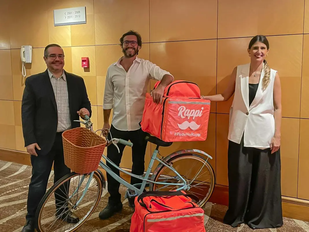 Os executivos da Marriott Bonvoy e Rappi estão confiantes nos resultados positivos que a parceria pode trazer (Foto: Victor Meireles) Os executivos da Marriott Bonvoy e Rappi estão confiantes nos resultados positivos que a parceria pode trazer (Foto: Victor Meireles)