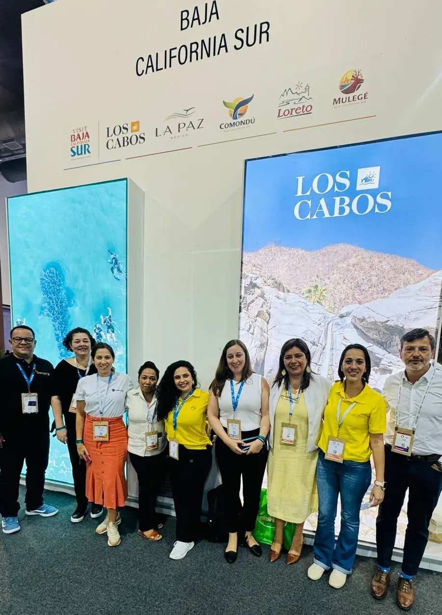 Tianguis Turístico
