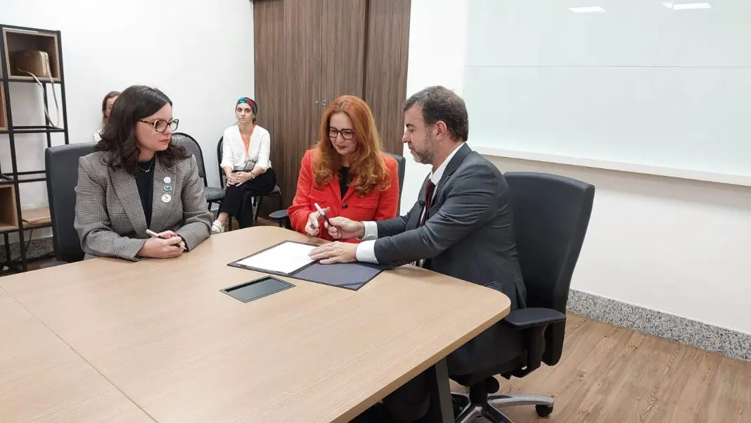 ABEOC Brasil assina Acordo de Cooperação Técnica com a EMBRATUR