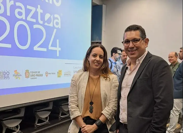 Marina Figueiredo, presidente executiva da BRAZTOA, e Fabiano Camargo, presidente do Conselho da BRAZTOA