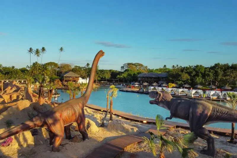 Alchymist Prehistoric Park no Ceará será maior parque de dinossauro da América Latona - Foto: Instagram alchymistlagoaencantada