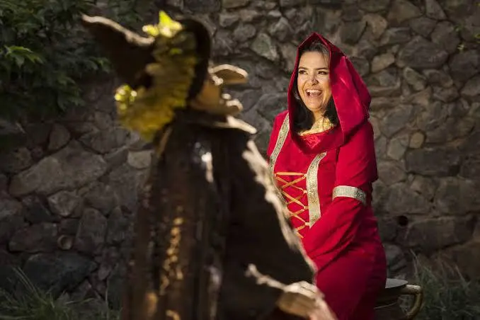 Imagens da Bruxa Tânia Gori: Eduardo Knapp