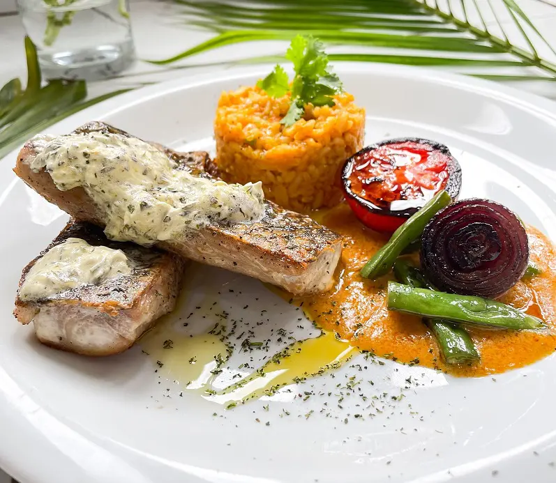 File-de-Tainha-com-arroz-de-Siri Filé de tainha com arroz de siri do chef Eugênio Cantídio (Foto: Divulgação)
