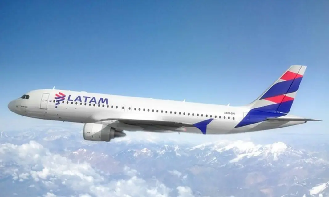 latam (1) passagens