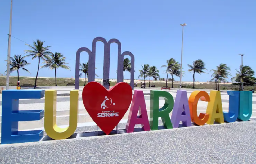 Orla da praia do Atalaia, em Aracaju (Foto: Cleverton Ribeiro MTur)