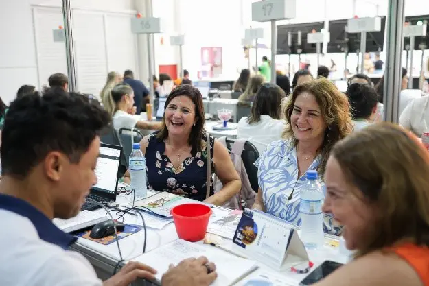 Área de vendas movimentada no 1º Festival de Viagens (Foto: Divulgação)