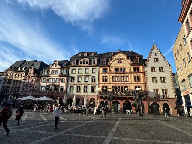 Centro de Mainz (foto - Simone Barros) - Cruzeiro fluvial na Alemanha