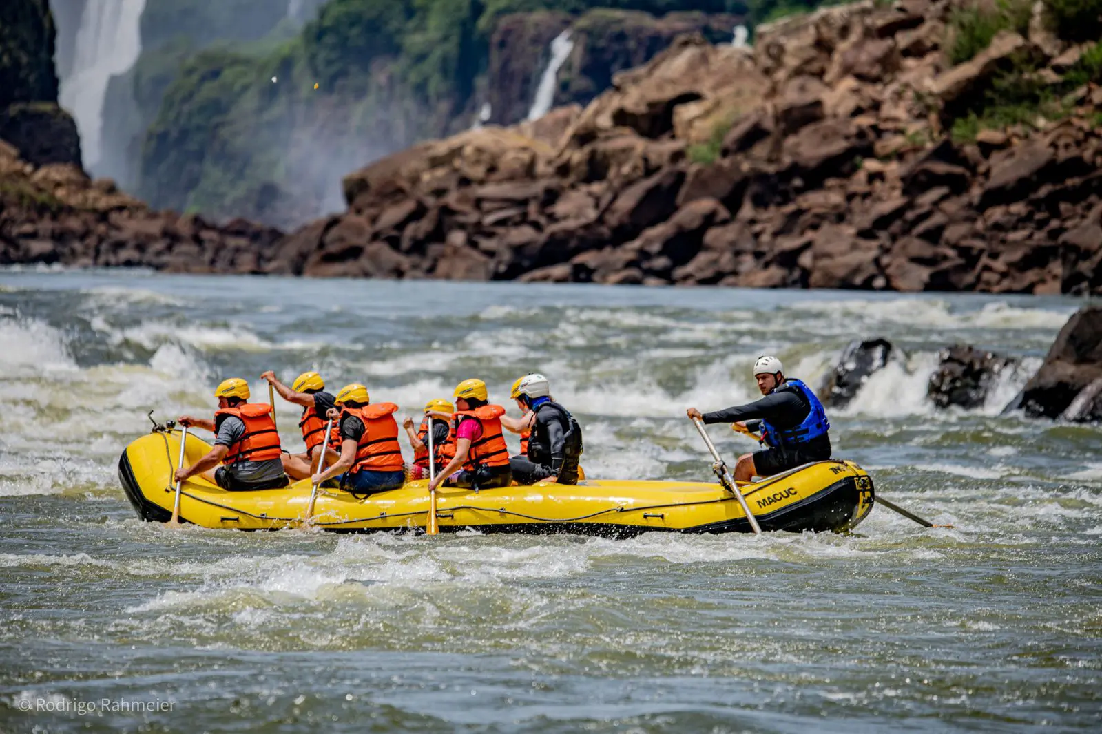 Rafting - Foto: Rodrigo Rahmeier / Macuco Safari