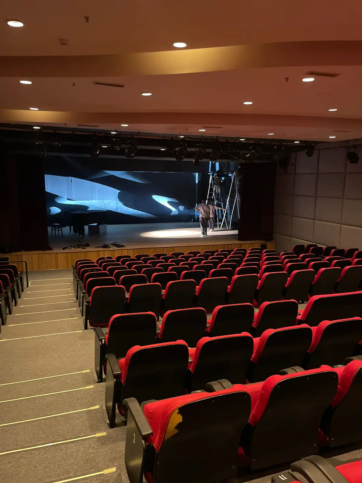 Hotel Nacional Inn Jaraguá inaugura teatro renovado e equipado - Foto: Cecília Fazzini / DT