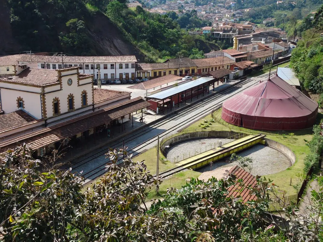 Estação ferroviária de Ouro Preto (Minas Gerais) - Foto: Pixabay