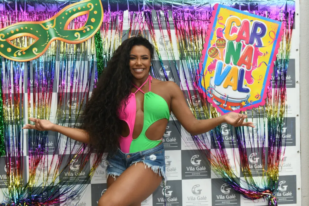 A rainha de bateria Evelyn Bastos está confirmada na feijoada - Foto: divulgação Vila Galé
