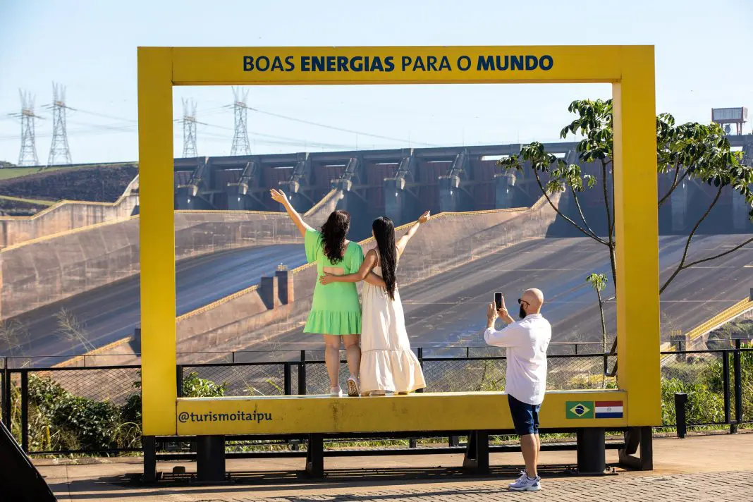 Turismo de Itaipu recebe mais de 14 mil visitantes durante o feriado prolongado - Foto: divulgação
