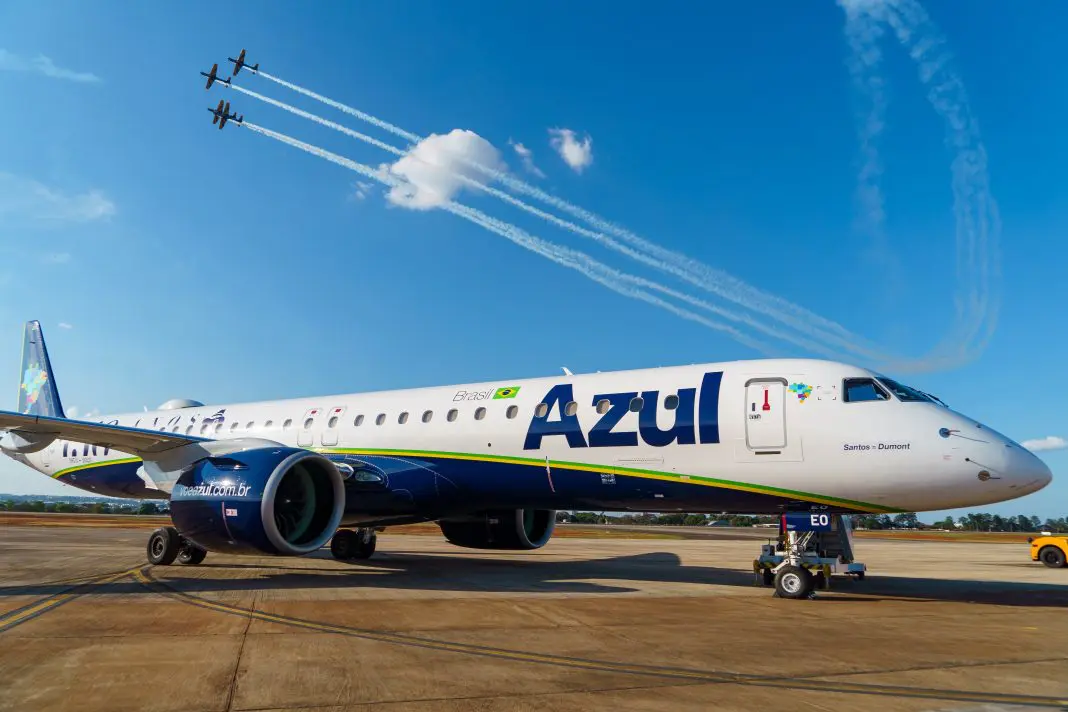 Aeronave Embraer E2 que realizarán los vuelos Aeronave Embraer E2 - Foto: divulgação Azul - objetos esquecidos em voos