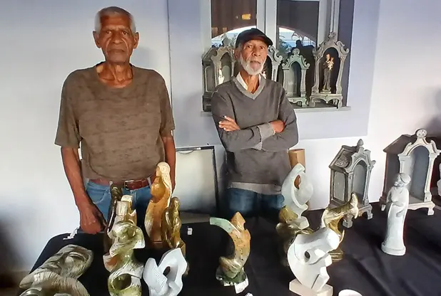 mestres da pedra-sabão