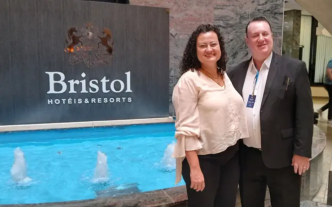 Bristol Adriana e Rogerio Bristol International Airport