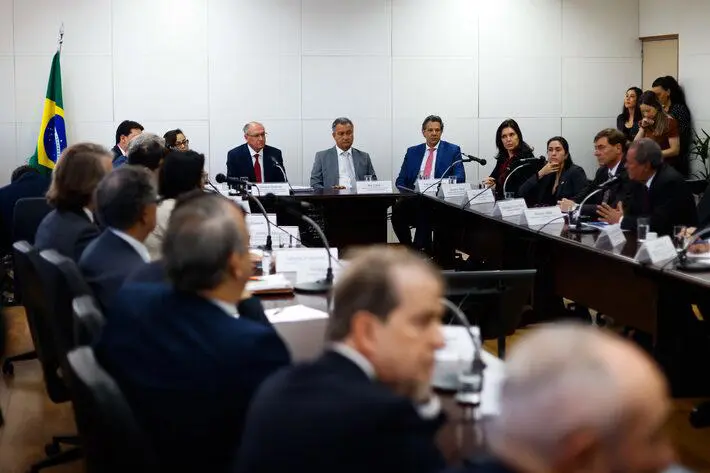 COMITÊ tarifas EUA