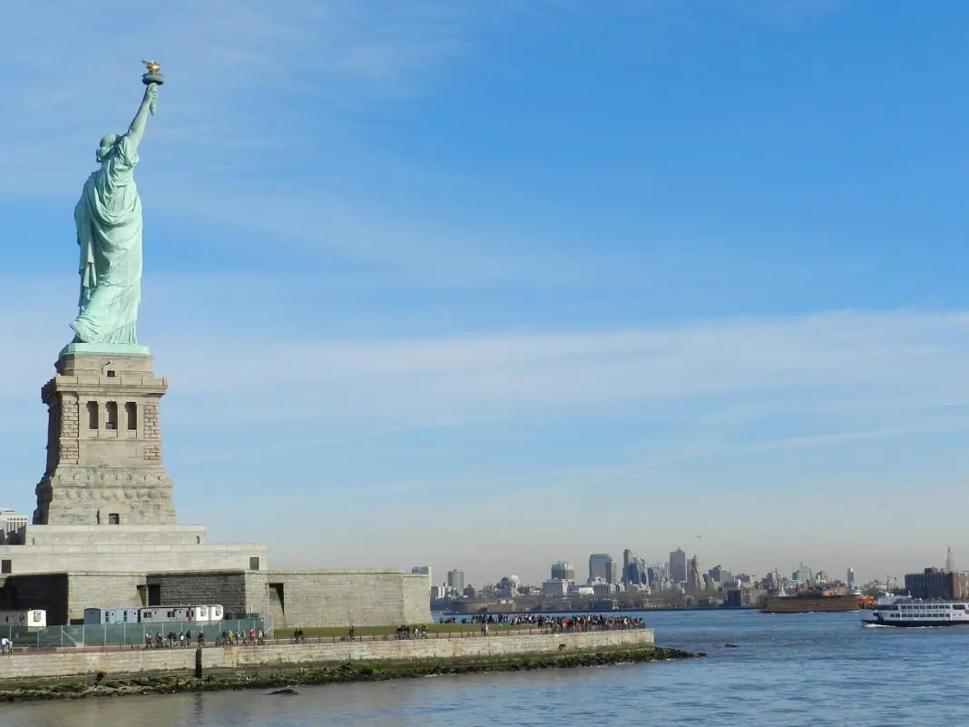 ESTATUA DA LIBERDADE PIXABAY visto