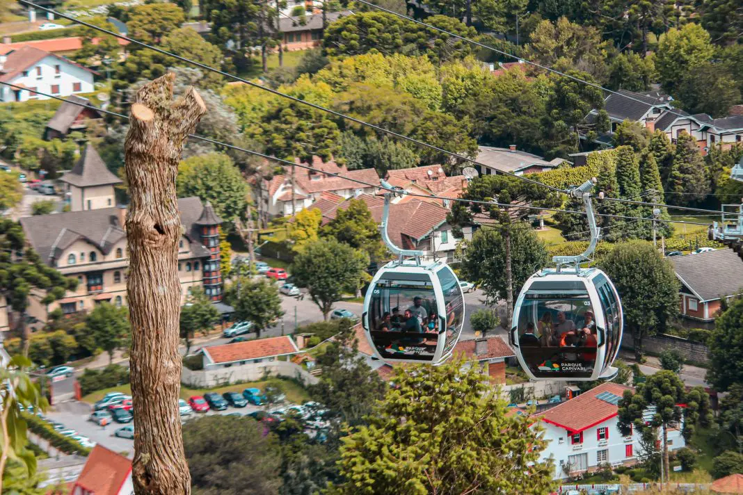 Teleférico do Parque Capivari, em Campos, é reconhecido como décimo maior do mundo em volume de passageiros - Foto: divulgação