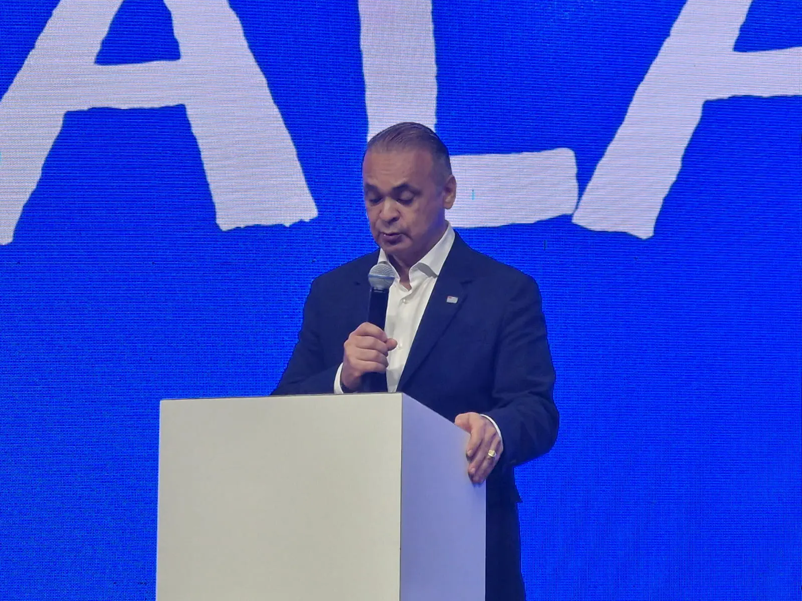 Roberto de Lucena fala em abertura do Salão de Turismo 2025