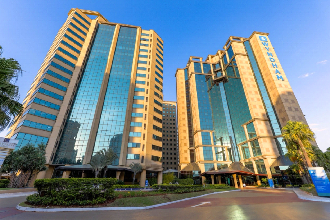Wyndham Ibirapuera conta com mais de 600 apartamentos e uma localização privilegiada - Foto: divulgação Wyndham Ibirapuera conta com mais de 600 apartamentos e uma localização privilegiada - Foto: divulgação