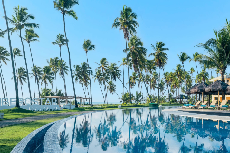 Réveillon 2026 na Bahia terá Olodum e Filhos de Jorge no Iberostar Praia do Forte - Crédito: Site oficial da Iberostar