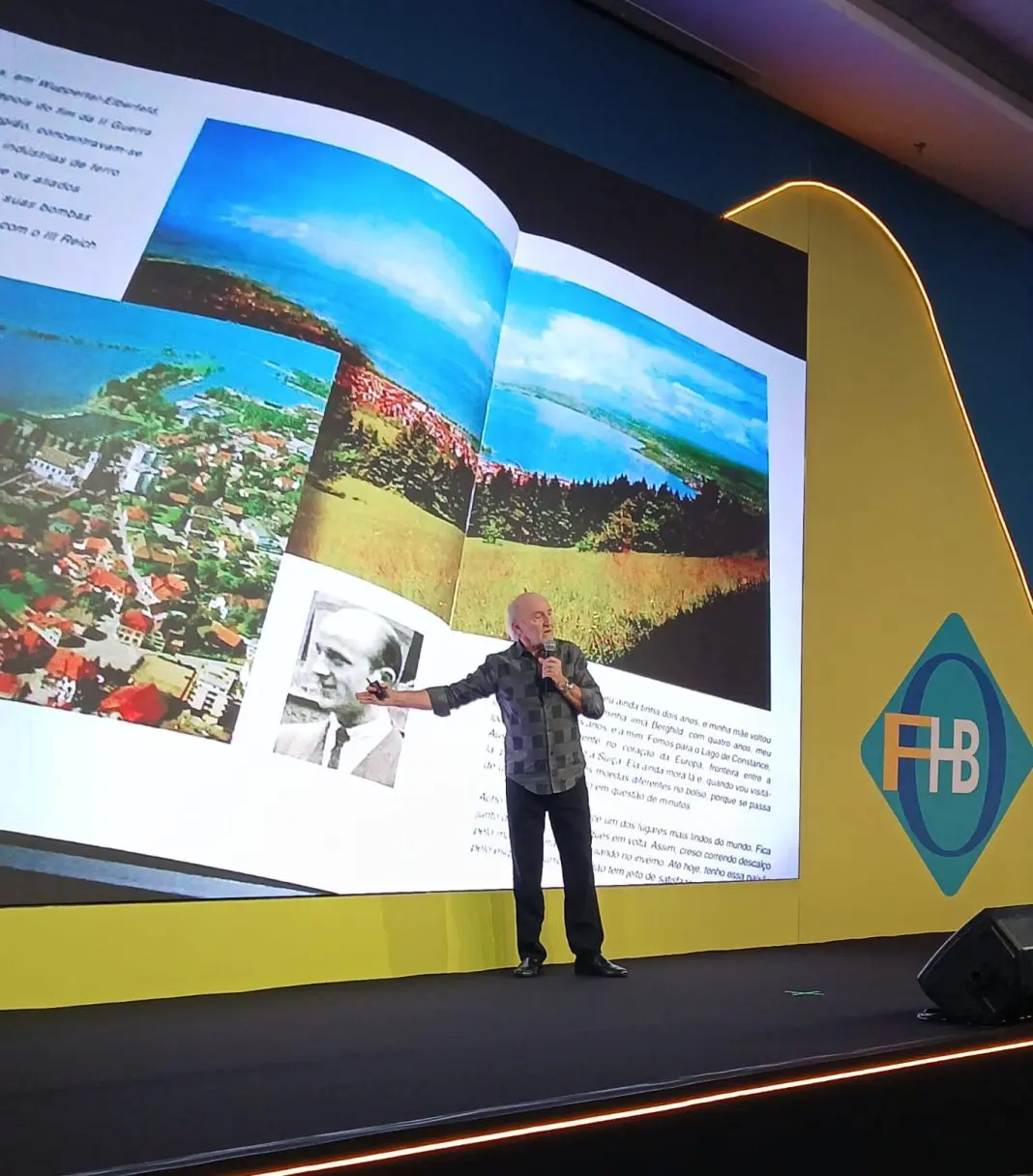 Hans Donner, em sua palestra “Live Your Time”. Crédito: Paulo Atzingen