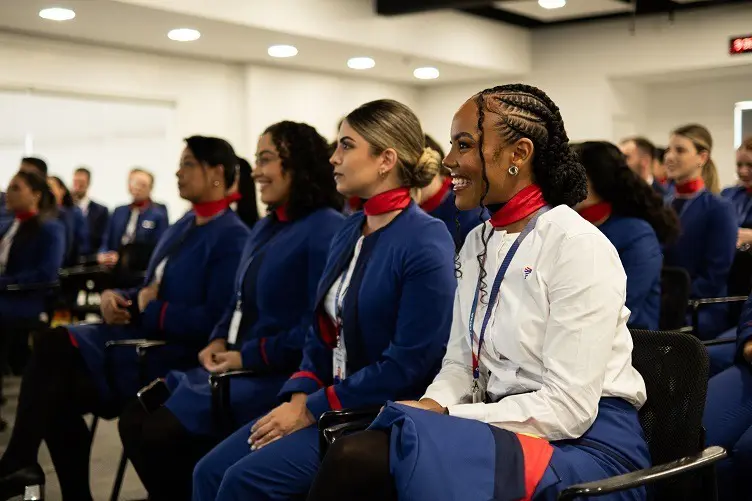 Tripulantes da LATAM Brasil integram a maior malha aérea da história da companhia, que segue em expansão no país - Foto: divulgação