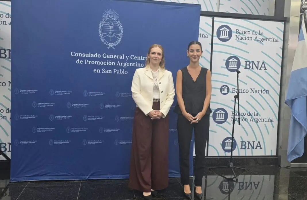 Representantes participam do encontro de promoção de Misiones realizado no Consulado Geral da Argentina em São Paulo. (Crédito: Jhully Serafim) Representantes participam do encontro de promoção de Misiones realizado no Consulado Geral da Argentina em São Paulo. (Crédito: Jhully Serafim)