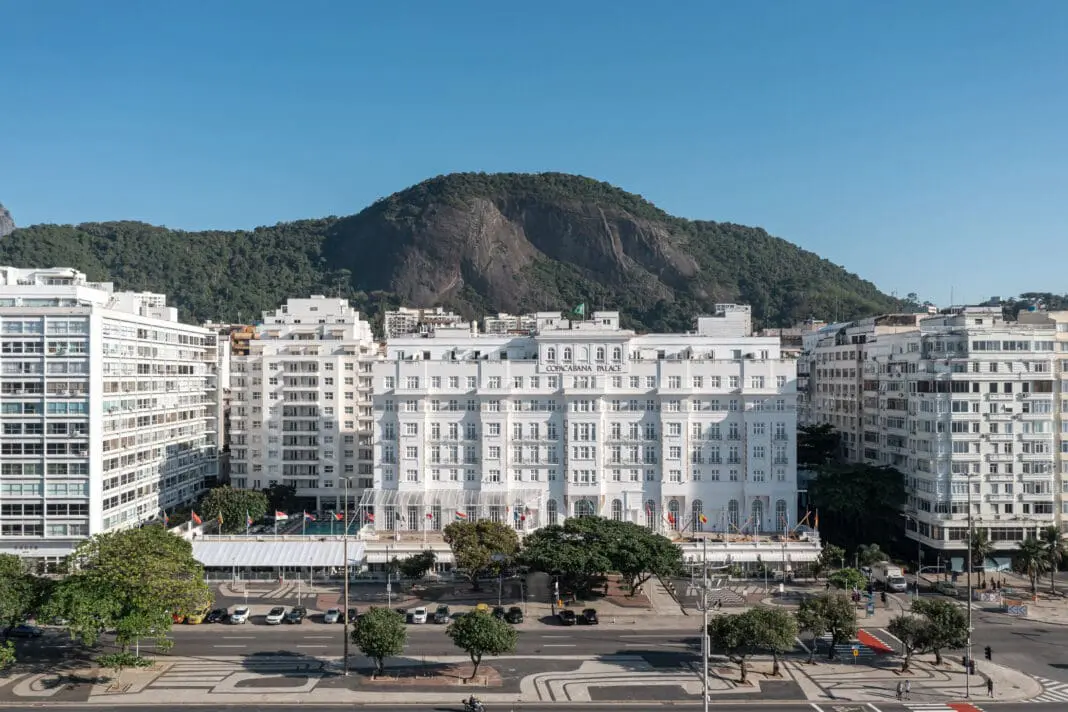Copacabana Palace, no Rio de Janeiro, foi reconhecido com duas chaves na avaliação de hotéis do Guia Michelin. Crédito: Divulgação