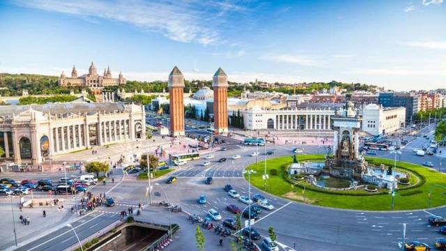 Turismo na Espanha cresce 2,9% e visitantes deixam â‚¬ 49 bi no paí­s