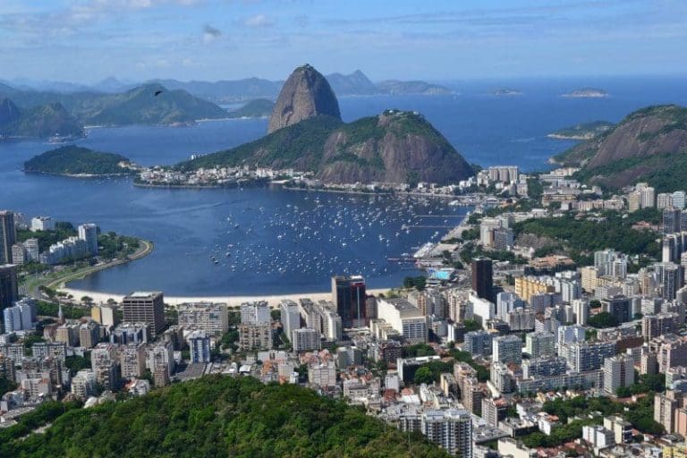 Pesquisa revela as 100 cidades mais visitadas no mundo