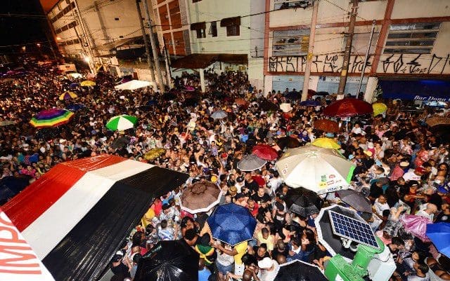 Pesquisa avalia desfiles no Sambódromo e Carnaval de Rua de São Paulo