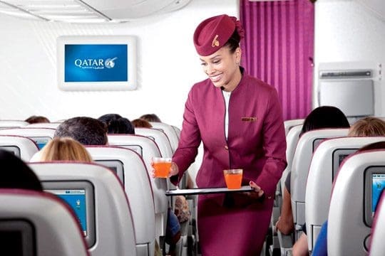 Qatar Airways - Eleita a segunda melhor companhia aérea do mundo no ano passado, Qatar foi denunciada pela federação internacional dos aeroviários