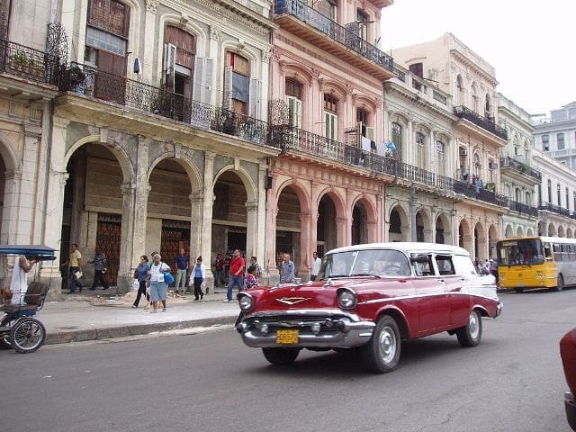 Cresce 16% o número de turistas que viajou a Cuba em janeiro