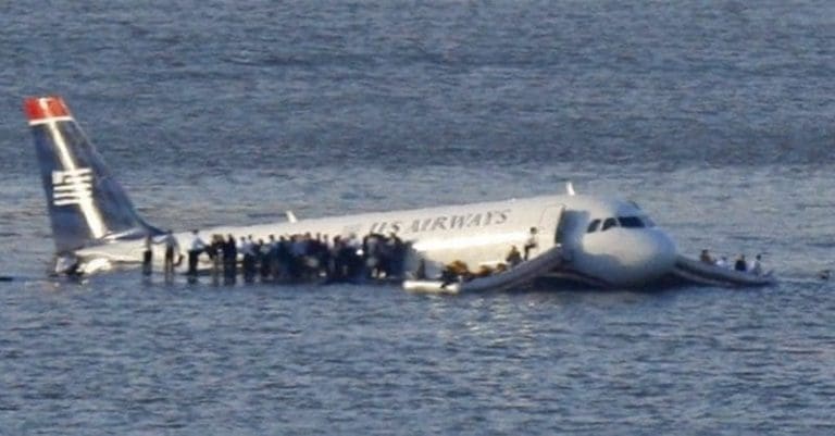 Ano de 2015 registra menor número de acidentes fatais na história da aviação