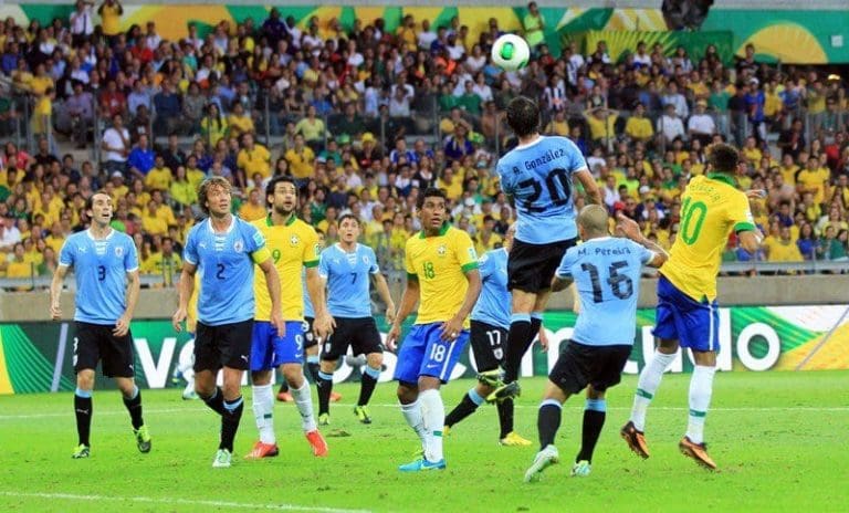 Recife espera receber 2 mil uruguaios para Brasil X Uruguai, na Arena Pernambuco