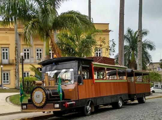Resultado de imagem para estação ferroviaria de vassouras